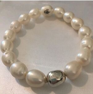 Silpada Shine On 925 Sterling Silver Pearl Stretch Bracelet